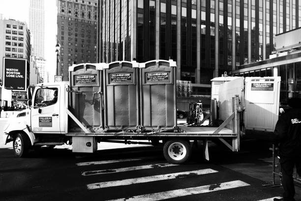 Best Portable toilet rental cost  in Oil City, PA